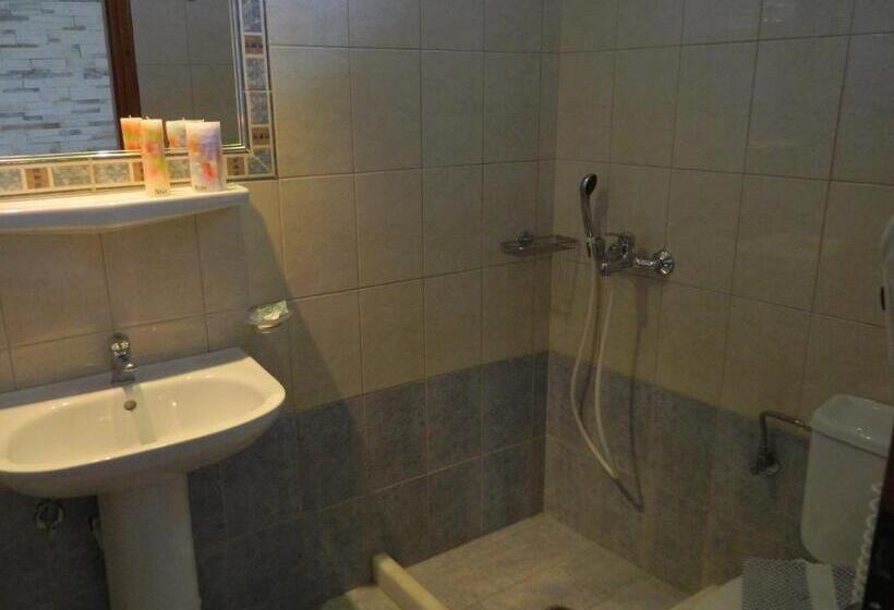 Номер Стандарт Трехместный, Ioanna Apartments