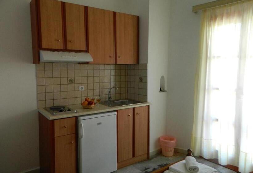 Номер Стандарт Трехместный, Ioanna Apartments