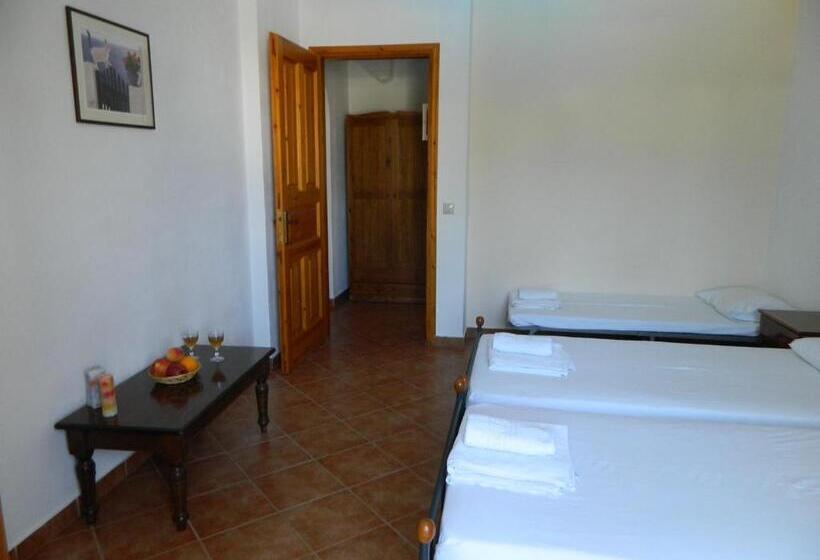 Апартаменты 2 Спальни, Ioanna Apartments