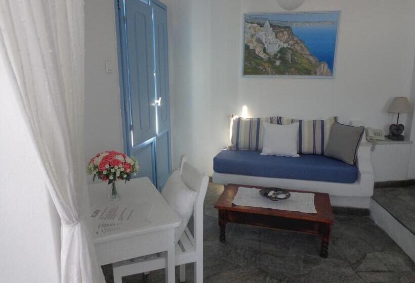 Superior suite with view, Langas Villas