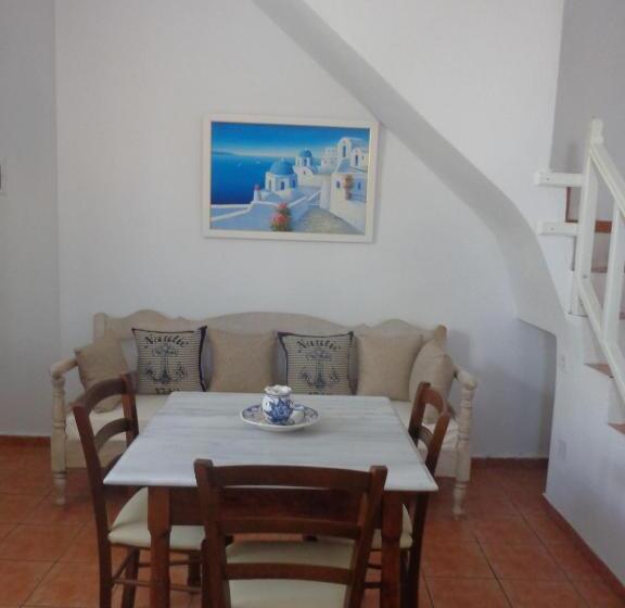 带2个卧室的别墅, Langas Villas