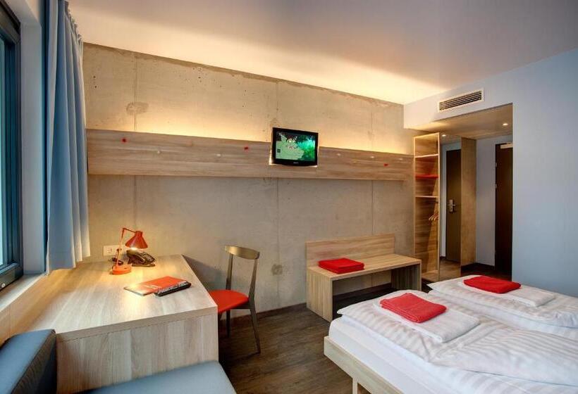 اتاق استاندارد سه نفره, Meininger Hotel Wien Downtown Franz