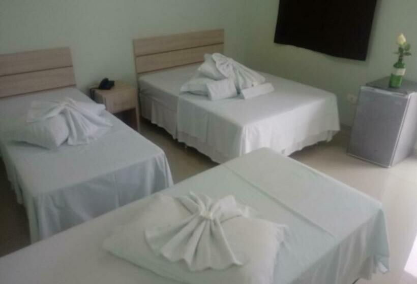 Трехместный Номер Deluxe, Aliança