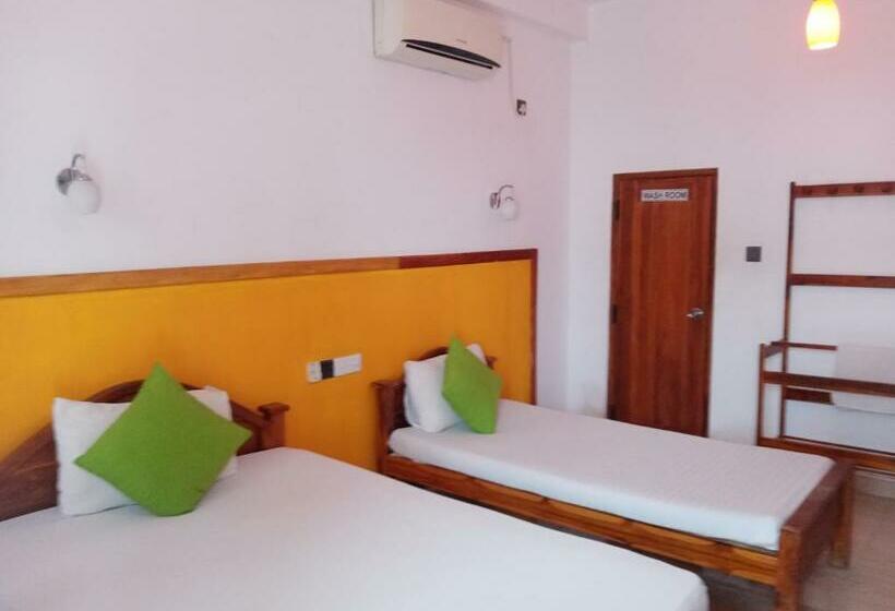 Economy Room, Green View Buttala