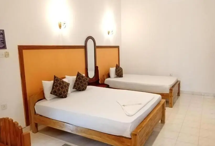 Chambre Familiale, Green View Buttala