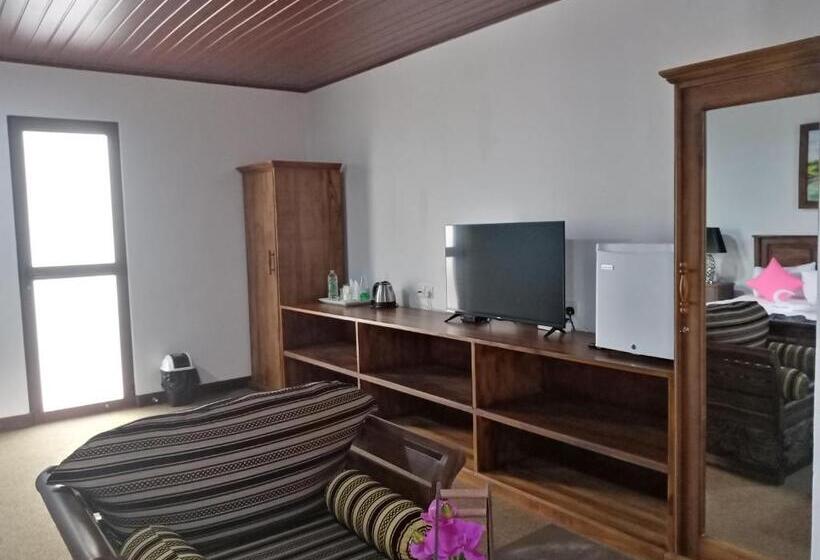 Deluxe Room with Balcony, Green View Buttala