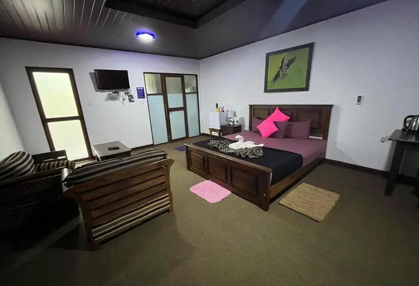 Chambre Deluxe, Green View Buttala