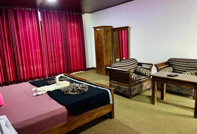 Deluxe Room, Green View Buttala