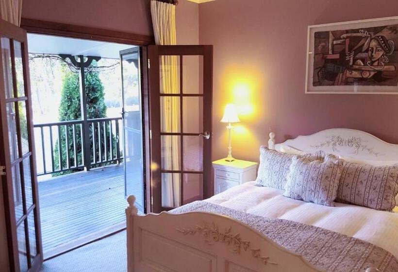 חדר סטנדרט עם מיטת קווין, Maya Sanctuary