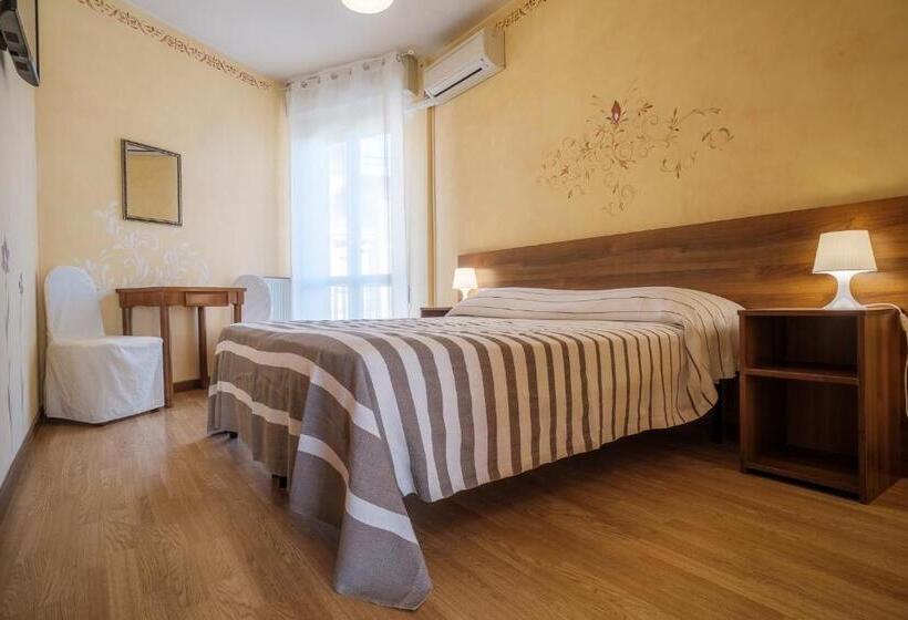 スタンダードルーム, Villa Angela Olympic Garda Lake