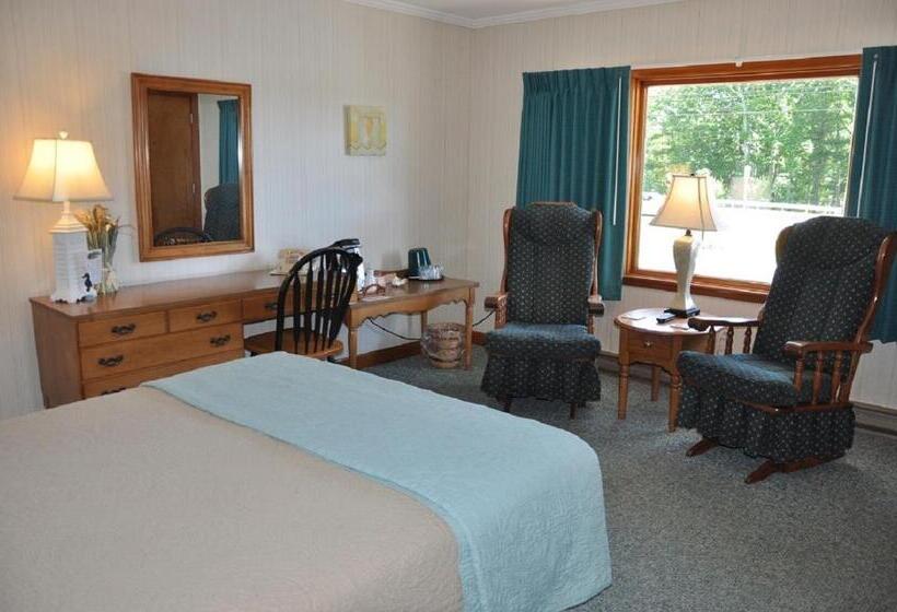 Номер Стандарт, Towne Lyne Motel