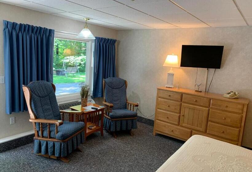 Номер Стандарт, Towne Lyne Motel