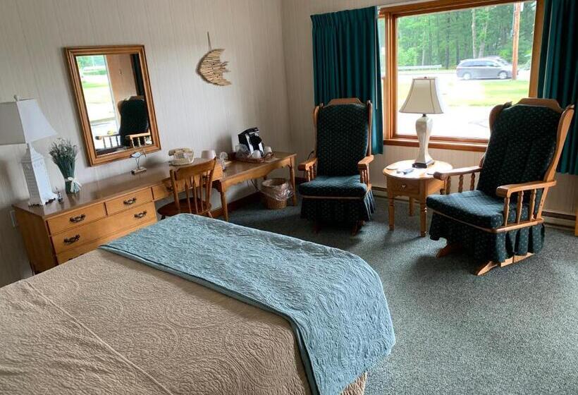 Номер Deluxe, Towne Lyne Motel