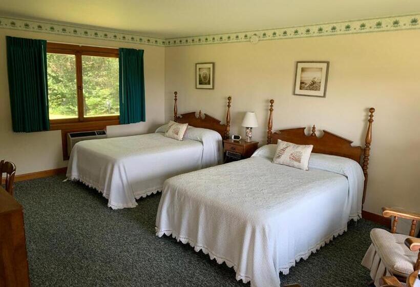 Номер Стандарт Вид на Сад, Towne Lyne Motel