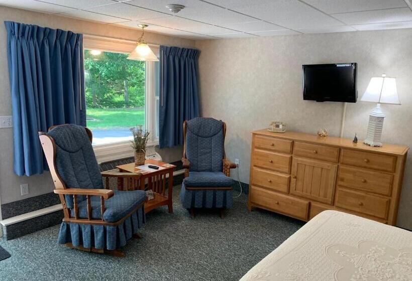 Номер Стандарт, Towne Lyne Motel