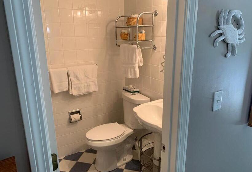 Номер Стандарт, Towne Lyne Motel