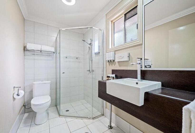 이그제큐티브 룸, Ambassador On Ruthven