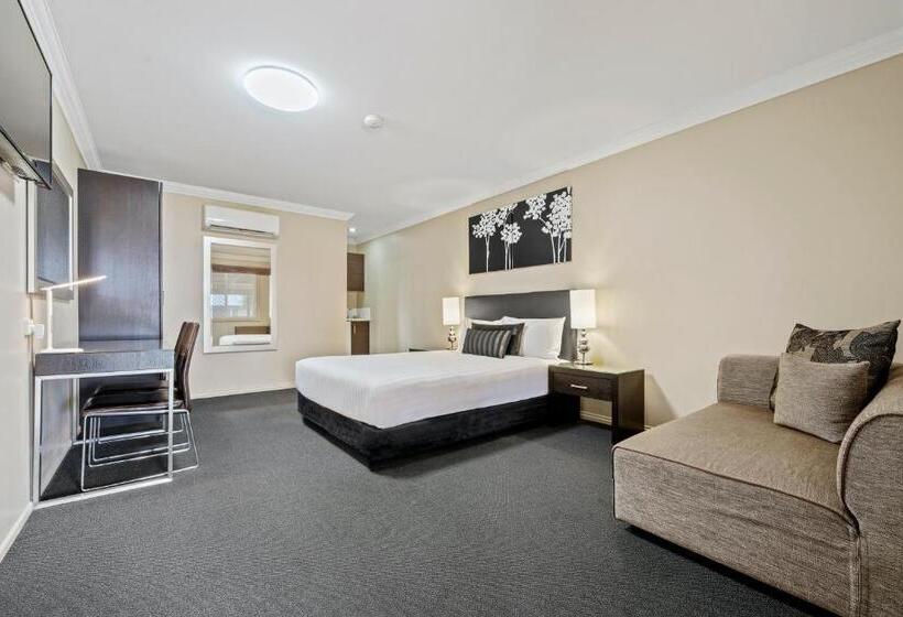 이그제큐티브 룸, Ambassador On Ruthven