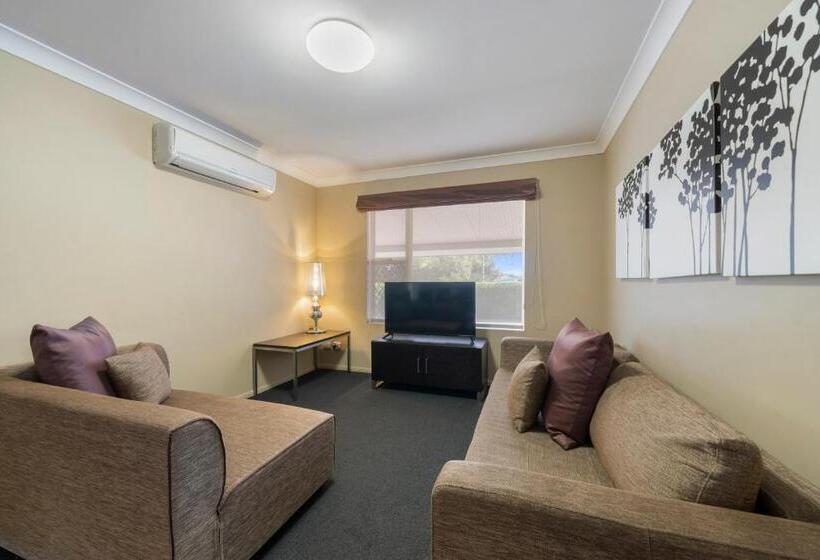 침실 1개 아파트, Ambassador On Ruthven