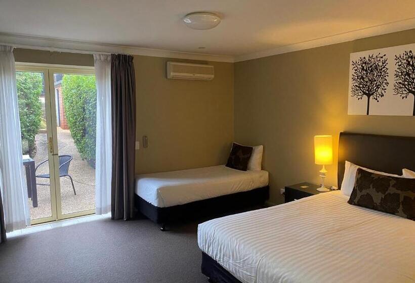 장애인을 위한 스탠다드 룸, Ambassador On Ruthven