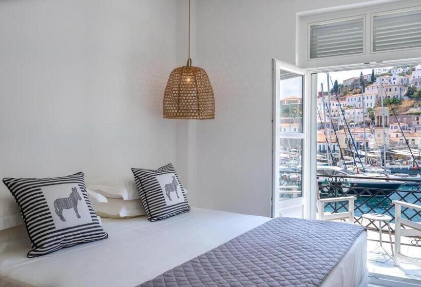 غرفة ديلوكس مطلّة علي البحر, Upper Hydra