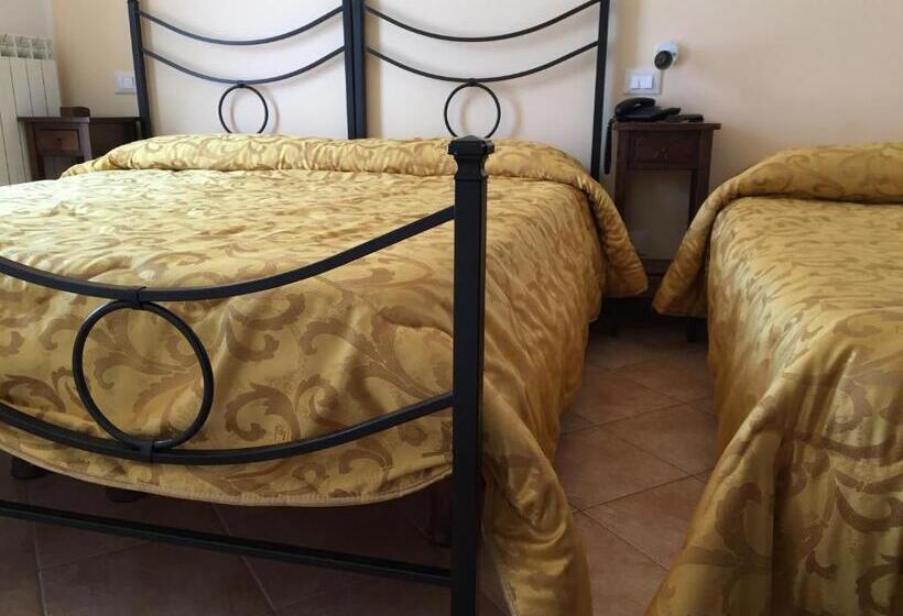 اتاق استاندارد سه نفره, Campo Felice