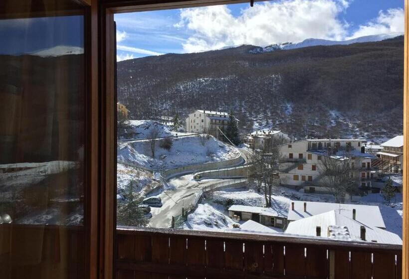 اتاق استاندارد چهار تخته, Campo Felice