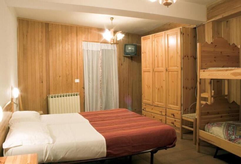 اتاق استاندارد چهار تخته, Campo Felice