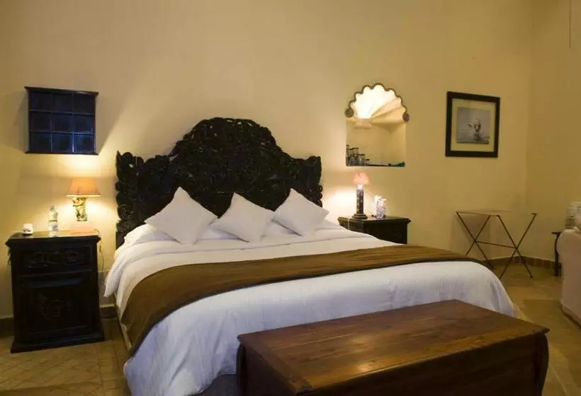 デラックススイート, Casalinda San Miguel