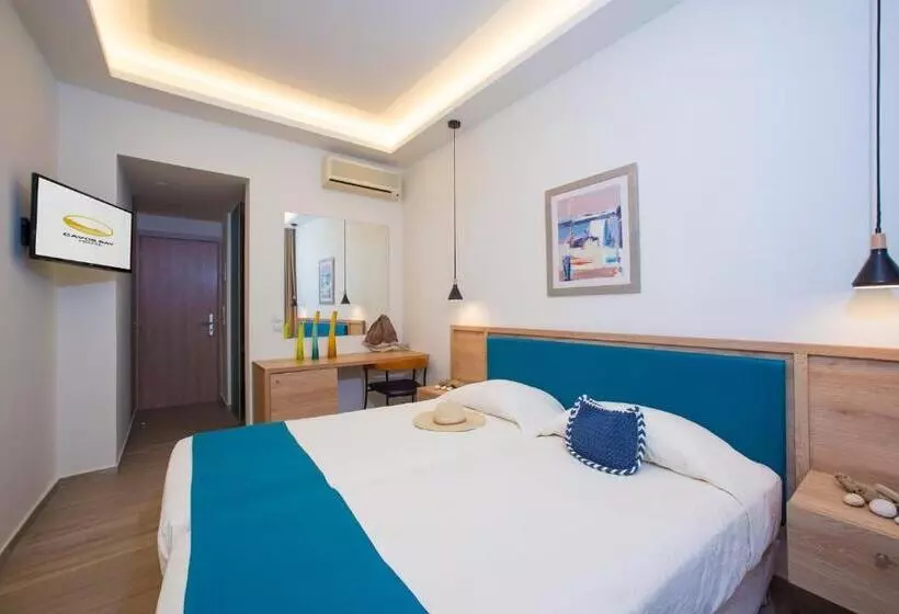 اتاق استاندارد با چشم‌انداز باغ, Cavos Bay Hotel & Studios