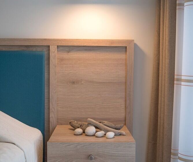 اتاق استاندارد با چشمانداز دریا, Cavos Bay Hotel & Studios