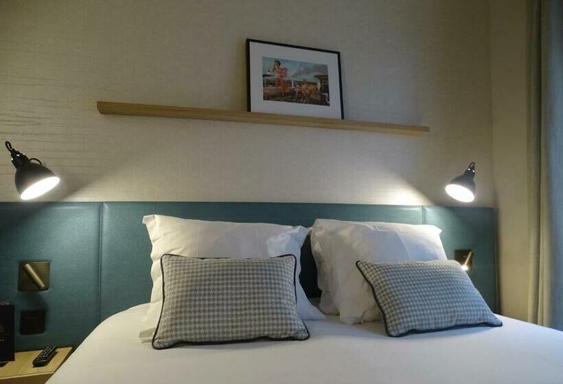 スタンダードルーム, De France Invalides