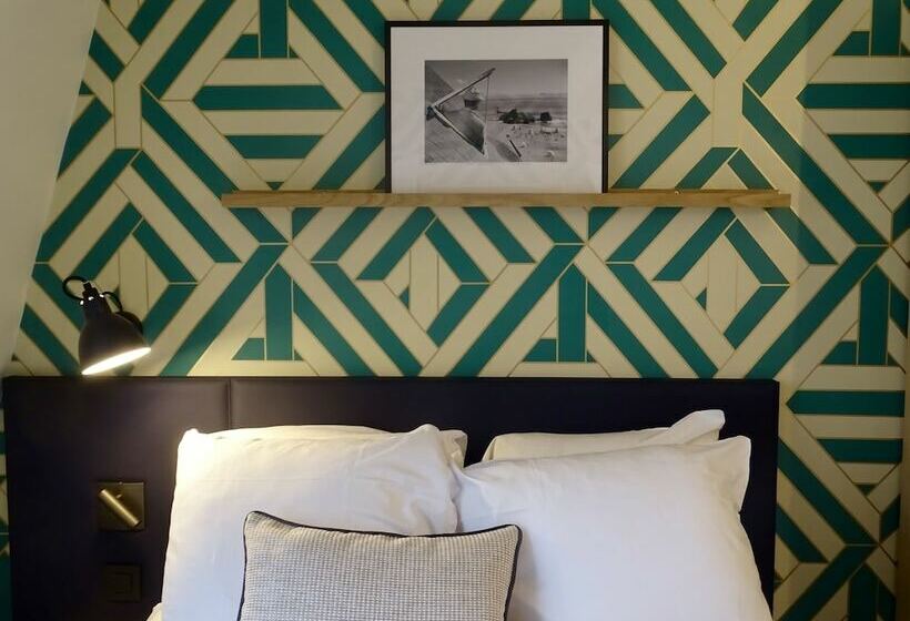 スタンダードシングルルーム, De France Invalides