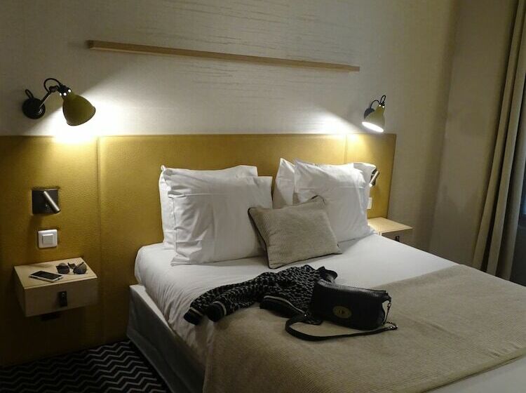 スタンダードシングルルーム, De France Invalides