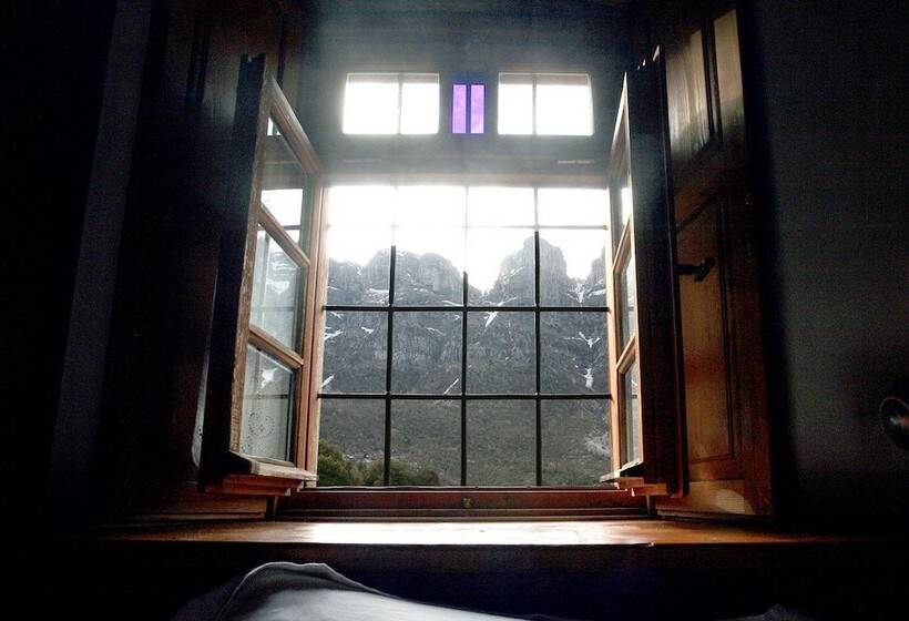 Estúdio Standard, Papaevangelou