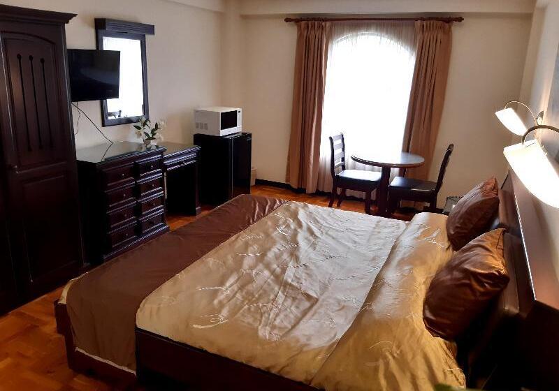 Люкс Премиум, Plaza Real Suites & Apartments San Jose