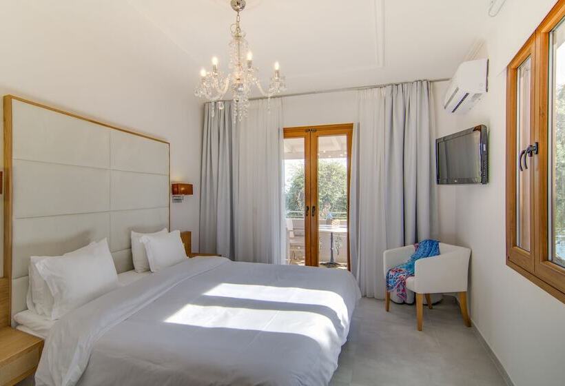 Номер Комфорт, Valtos Beach