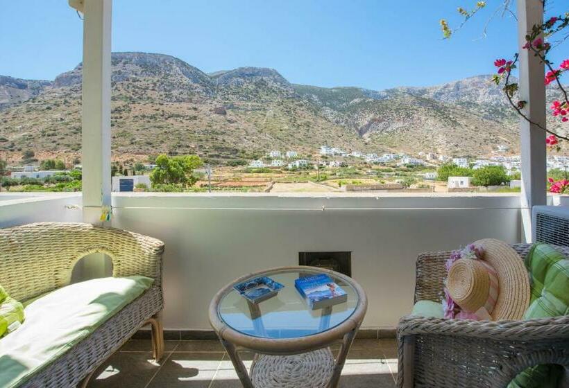 اتاق اساندارد با چشم‌انداز جانبی به دریا, Villa Areto