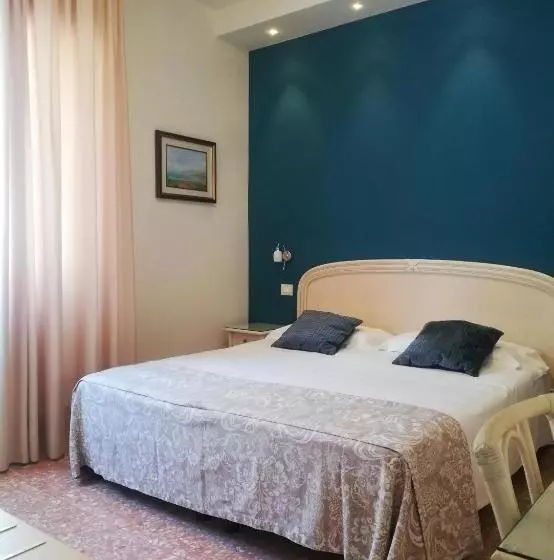 Comfort room with mountain view, Villa Europa