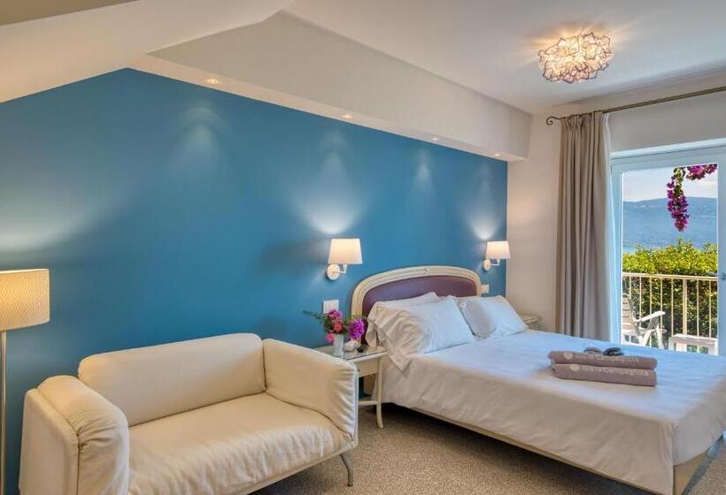 호수 전망 클래식 룸, Villa Europa