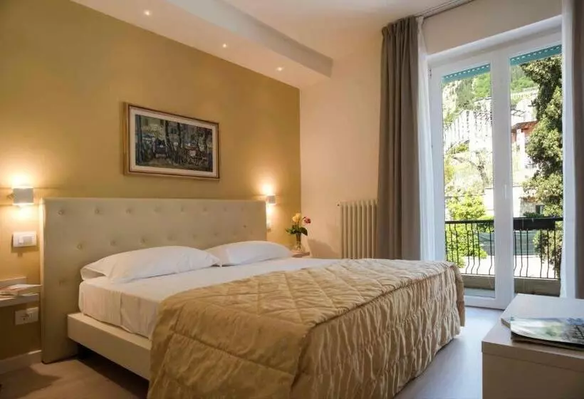 اتاق استاندارد با بالکن, Villa Europa