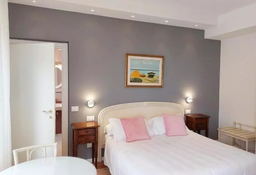 اتاق سوپریور, Villa Europa