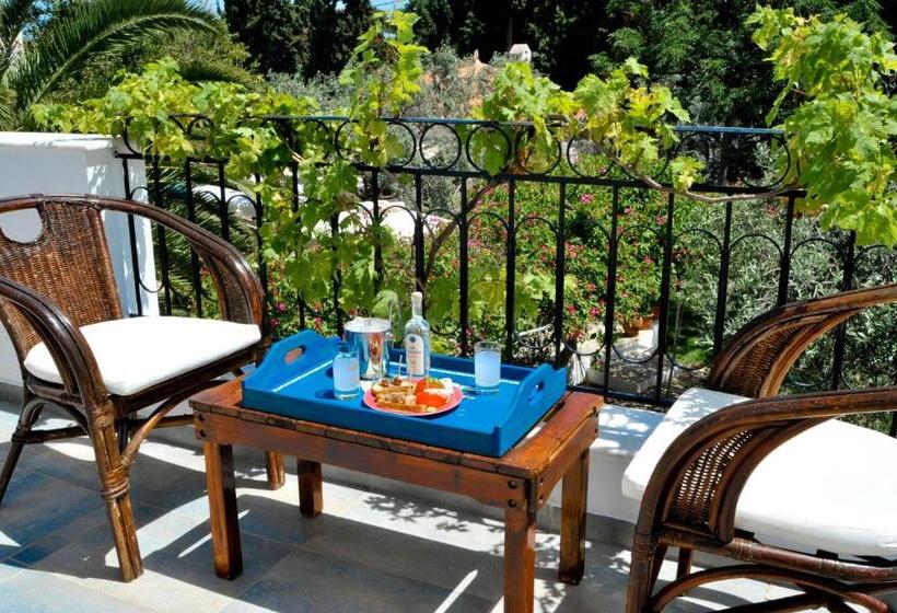 חדר סטנדרט לשלושה, Villa Martha