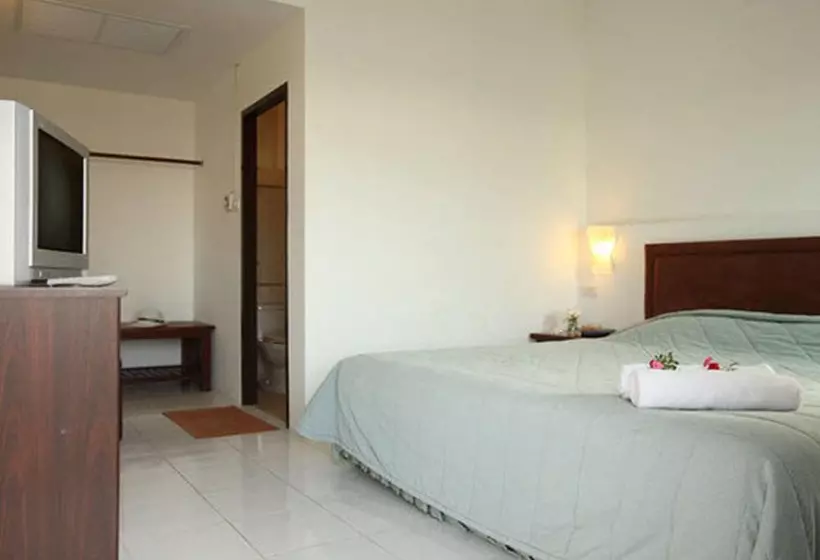 スタンダードルーム, Samed Cliff Resort