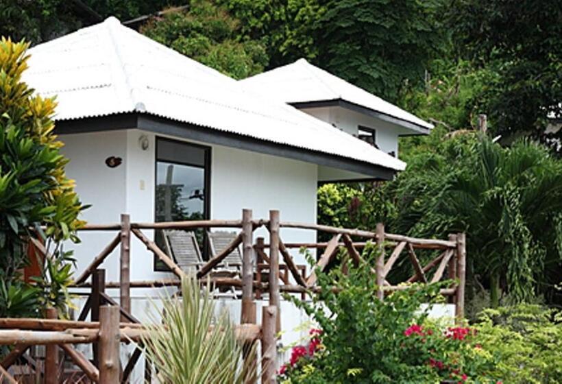 بنجلو ديلوكس, Samed Cliff Resort