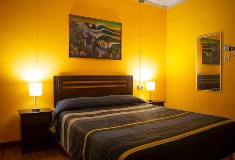 Номер Стандарт Совместная Ванная, Hostal Kuyen