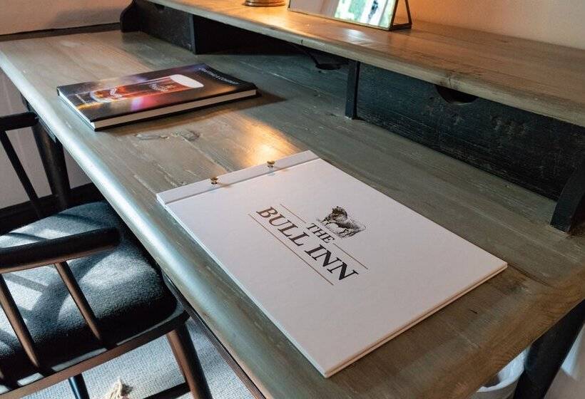 Номер Deluxe, Bull Inn