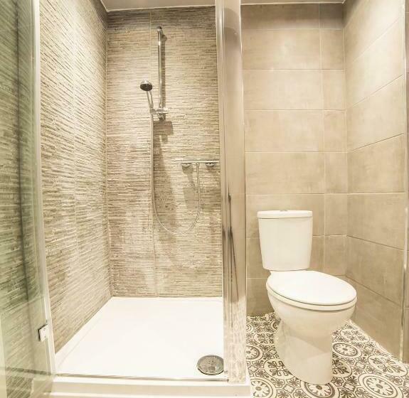 اتاق استاندارد یک نفره, Churchill S