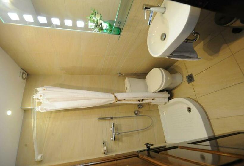 اتاق استاندارد, Elli