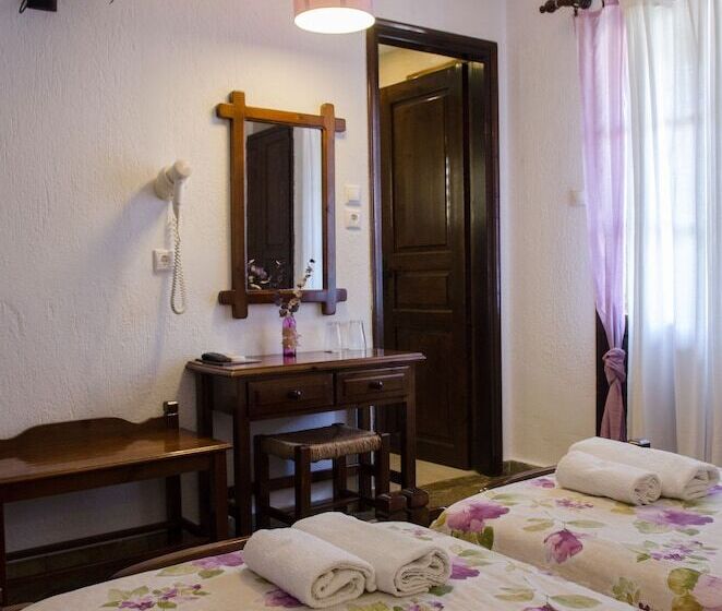 اتاق استاندارد سه نفره, Elli